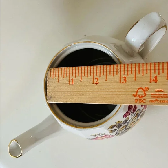 Ellgreave England Floral Bone China Teapot with Gold Trim - Picture 4 of 14